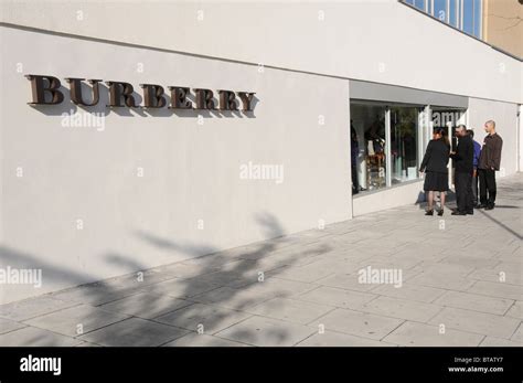 burberry outlet hackney or bicester|burberry scarf clearance.